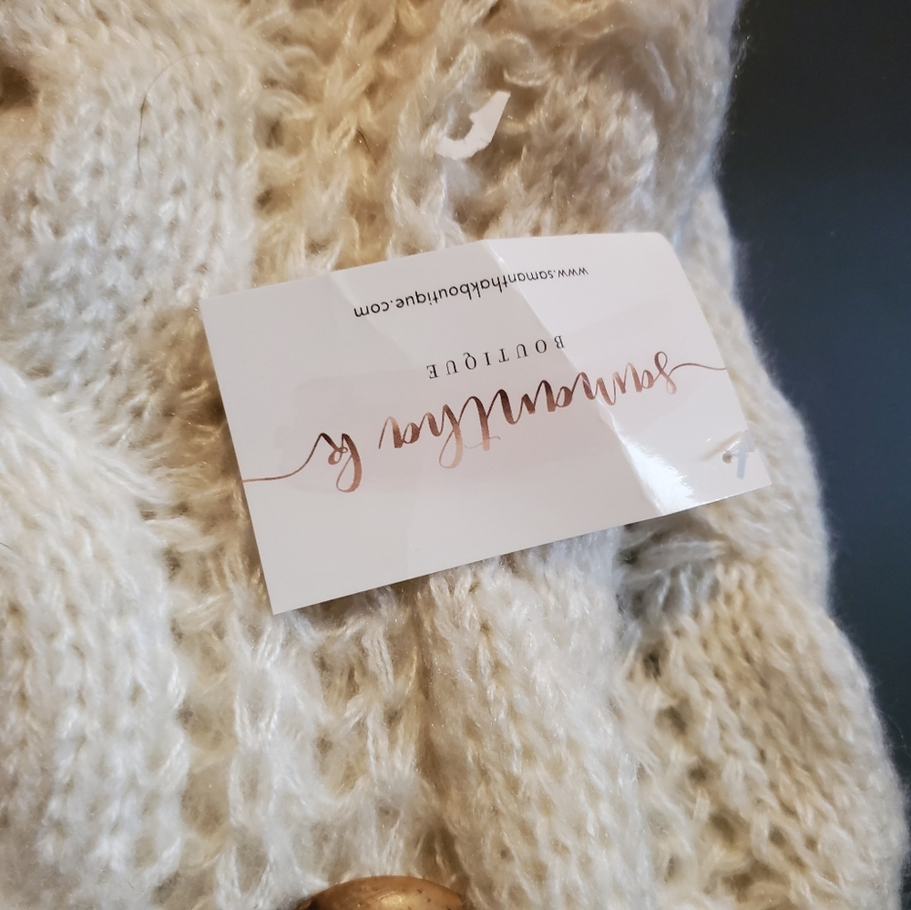 White Scarf - Picture 2 of 2